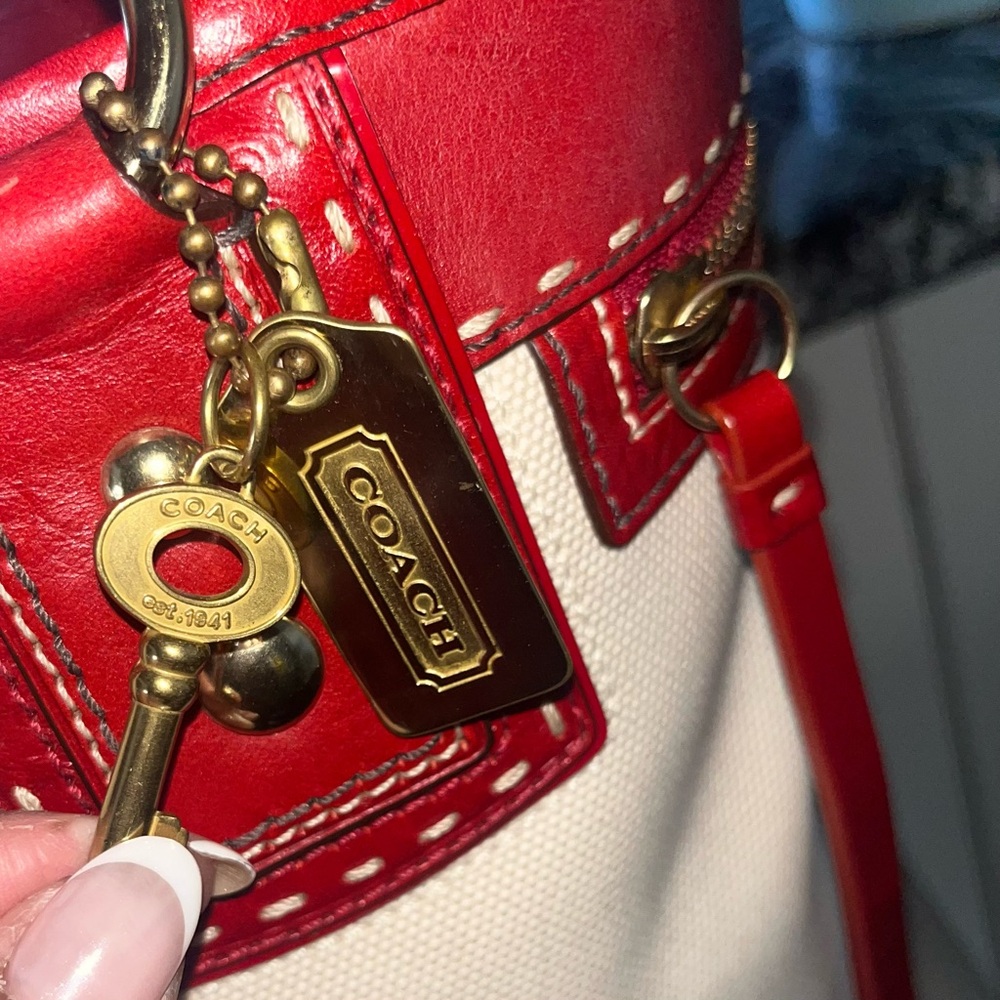 🔥COACH Hampton, 65th Anniversary Tote - Picture 3 of 17